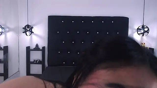 Mels  online show from January 2025 07:20:02 PM