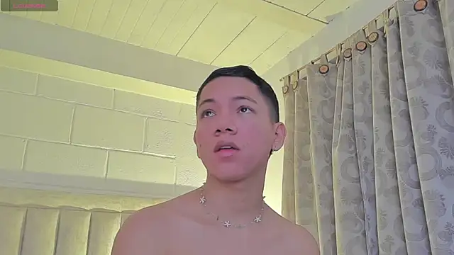 JulianRose 1 online show from February 2025 11:12:02 AM