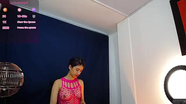 BellaOdisea online show from January 2025 02:22:01 PM