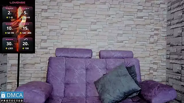 Snapshot of BellaOdisea chatting on October 2025 09:27:01 PM BellaOdisea online show from October 2025 09:27:01 PM