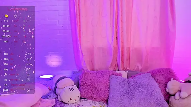 pink quarz online show from December 2024 09:15:01 PM