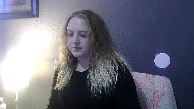 PhatAssBlond online show from February 2025 05:15:02 PM