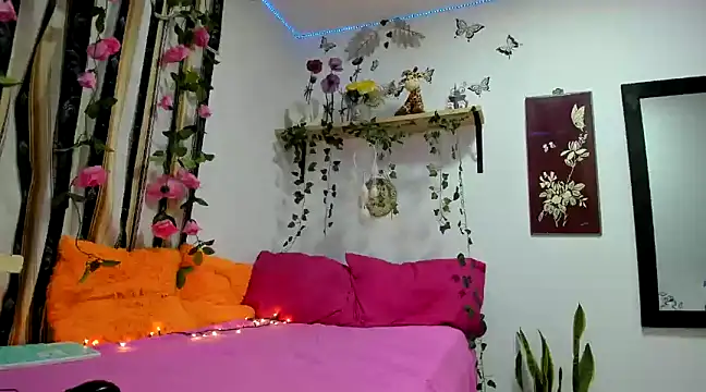 Snapshot of anasttacia_210 chatting on December 2024 08:23:02 AM anasttacia 210 online show from December 2024 08:23:02 AM