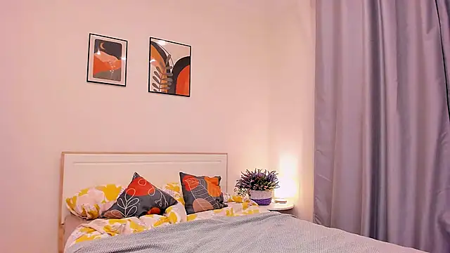 Snapshot of Melanie_Angel chatting on February 2025 05:50:01 PM Melanie Angel online show from February 2025 05:50:01 PM