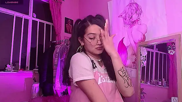 moonfiredancer online show from September 2025 02:59:02 AM