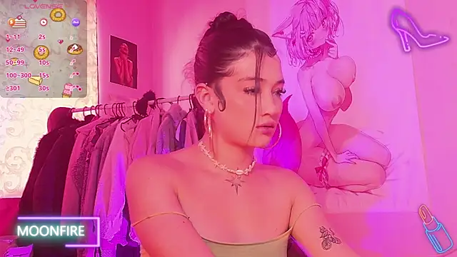 moonfiredancer online show from October 2025 01:55:02 PM