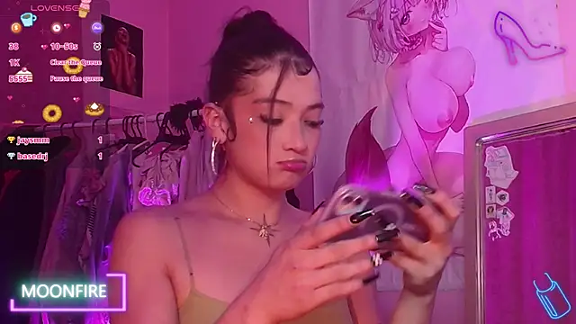 moonfiredancer online show from October 2025 10:27:01 AM