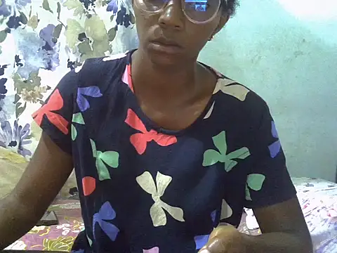 ElianeHot online show from April 2026 03:40:02 PM