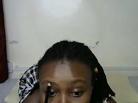 Snapshot of Rasta_tattooed chatting on October 2025 04:02:02 AM Rasta tattooed online show from October 2025 04:02:02 AM