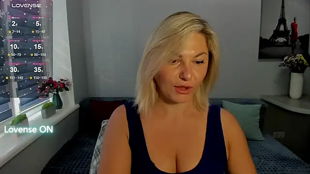 Snapshot of sweet___margaret chatting on September 2025 11:31:02 AM sweet margaret online show from September 2025 11:31:02 AM