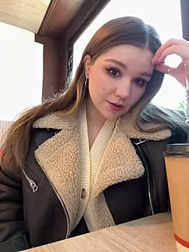 PumaShyXD online show from April 2026 10:20:02 AM