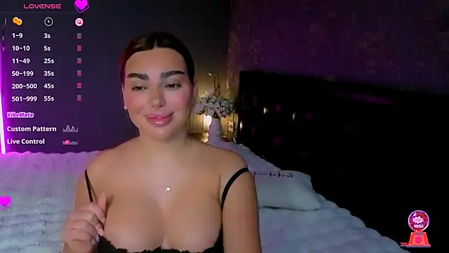 babyleilaa online show from December 2025 12:01:02 PM