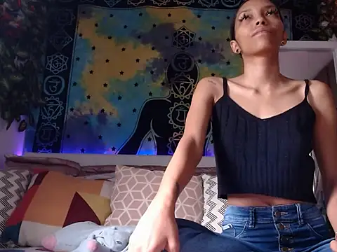 Snapshot of chanel_1041 chatting on December 2024 08:07:02 PM chanel 1041 online show from December 2024 08:07:02 PM