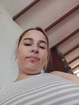 Amelia1  online show from May 2026 04:58:02 PM