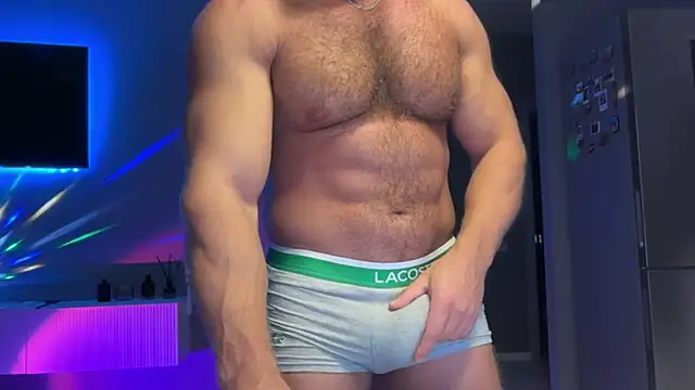 KarlosRichi online show from March 2026 03:41:01 PM