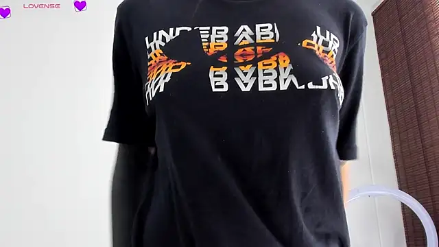 VeronicaTonu online show from October 2025 03:14:01 PM