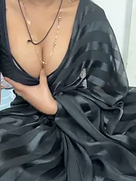 Snapshot of AASHI66 chatting on March 2025 03:39:01 PM AASHI66 online show from March 2025 03:39:01 PM