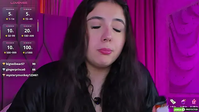 Snapshot of JennyFerguson chatting on October 2025 06:58:02 AM JennyFerguson online show from October 2025 06:58:02 AM