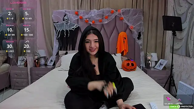 Snapshot of JennyFerguson chatting on October 2025 03:10:01 AM JennyFerguson online show from October 2025 03:10:01 AM