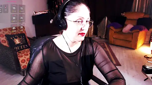Snapshot of Imperatriza chatting on October 2025 05:33:02 PM Imperatriza online show from October 2025 05:33:02 PM
