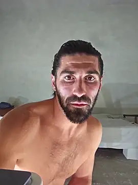 Snapshot of Mariusvidican chatting on October 2025 07:37:01 PM Mariusvidican online show from October 2025 07:37:01 PM