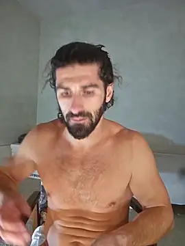 Snapshot of Mariusvidican chatting on October 2025 06:18:02 PM Mariusvidican online show from October 2025 06:18:02 PM