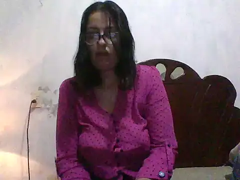 Samanthat33 online show from February 2025 05:58:01 PM
