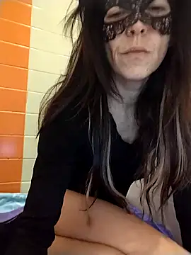 EmySkinny85 online show from December 2024 07:48:02 AM