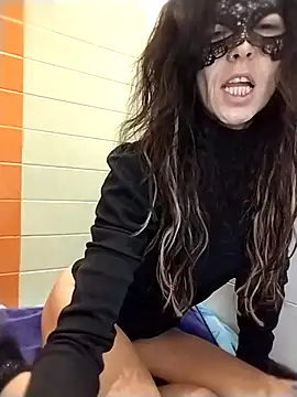 EmySkinny85 online show from January 2025 08:35:02 AM