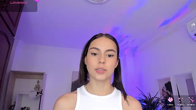 Snapshot of Aleejaa__ chatting on March 2025 11:28:01 AM Aleejaa online show from March 2025 11:28:01 AM