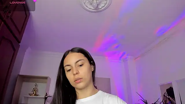 Snapshot of Aleejaa__ chatting on March 2025 11:40:01 AM Aleejaa online show from March 2025 11:40:01 AM