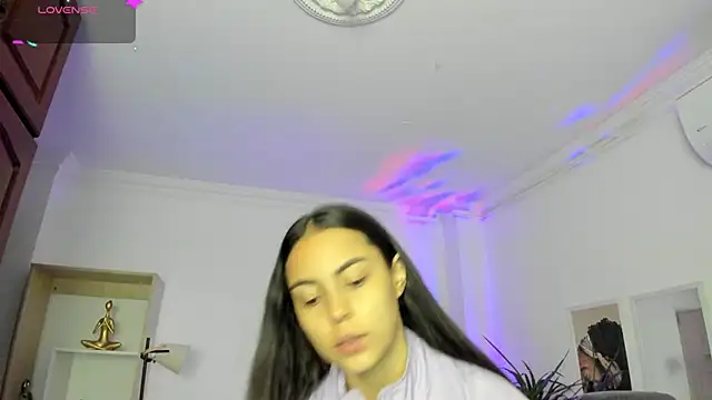 Snapshot of Aleejaa__ chatting on March 2025 11:31:02 AM Aleejaa online show from March 2025 11:31:02 AM