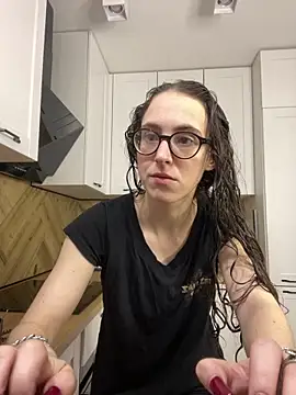 MartiniiSelenna online show from October 2025 06:00:01 AM