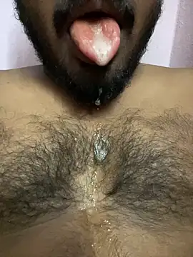 Snapshot of Yours_Teluguboii chatting on October 2025 07:54:01 PM Yours Teluguboii online show from October 2025 07:54:01 PM