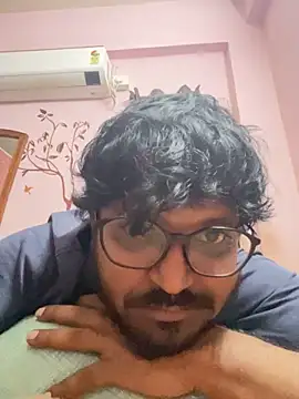 Snapshot of Yours_Teluguboii chatting on October 2025 05:13:02 PM Yours Teluguboii online show from October 2025 05:13:02 PM