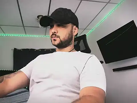 Sebas-hott online show from February 2026 09:22:01 PM