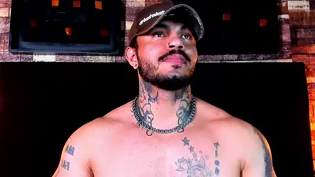 Snapshot of Van_Velckan chatting on December 2024 07:19:02 AM Van Velckan online show from December 2024 07:19:02 AM