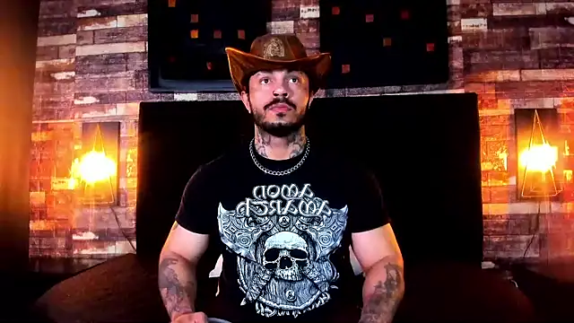 Snapshot of Van_Velckan chatting on December 2024 05:16:02 AM Van Velckan online show from December 2024 05:16:02 AM