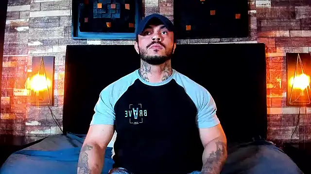 Snapshot of Van_Velckan chatting on December 2024 04:31:02 AM Van Velckan online show from December 2024 04:31:02 AM