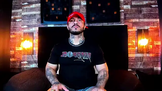 Snapshot of Van_Velckan chatting on December 2024 04:42:02 AM Van Velckan online show from December 2024 04:42:02 AM