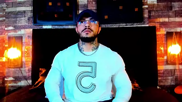 Snapshot of Van_Velckan chatting on January 2025 04:28:01 AM Van Velckan online show from January 2025 04:28:01 AM