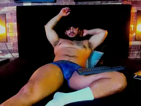 Snapshot of Van_Velckan chatting on February 2025 07:05:01 AM Van Velckan online show from February 2025 07:05:01 AM