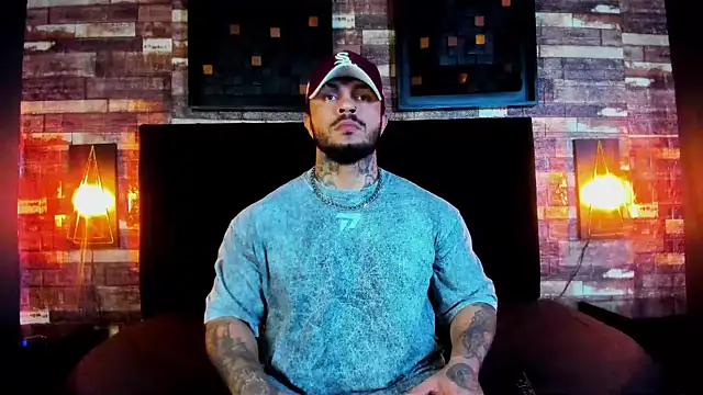 Snapshot of Van_Velckan chatting on February 2025 04:58:01 AM Van Velckan online show from February 2025 04:58:01 AM