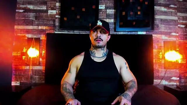 Snapshot of Van_Velckan chatting on February 2025 05:26:01 AM Van Velckan online show from February 2025 05:26:01 AM