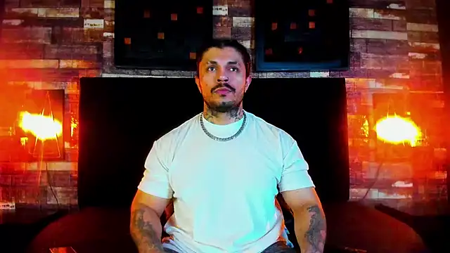 Snapshot of Van_Velckan chatting on March 2025 05:42:02 AM Van Velckan online show from March 2025 05:42:02 AM