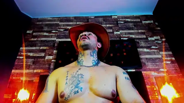 Snapshot of Van_Velckan chatting on March 2025 07:27:02 AM Van Velckan online show from March 2025 07:27:02 AM