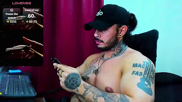 Snapshot of Van_Velckan chatting on September 2025 05:53:02 AM Van Velckan online show from September 2025 05:53:02 AM