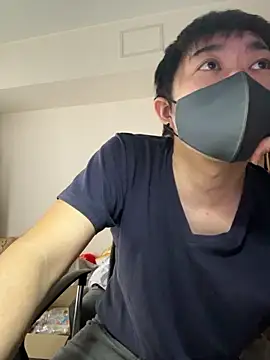 Snapshot of kentyken chatting on October 2025 01:45:01 AM kentyken online show from October 2025 01:45:01 AM