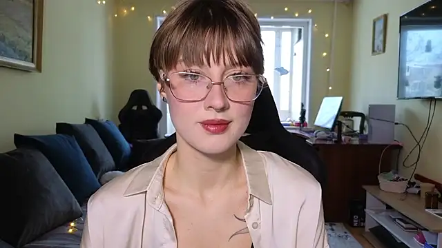 MalvinaBlum online show from December 2025 04:30:02 AM