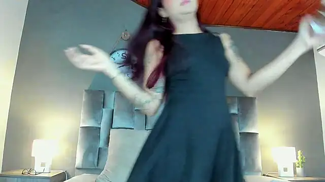 Snapshot of alaia-rogers chatting on January 2025 11:37:02 AM alaia-rogers online show from January 2025 11:37:02 AM
